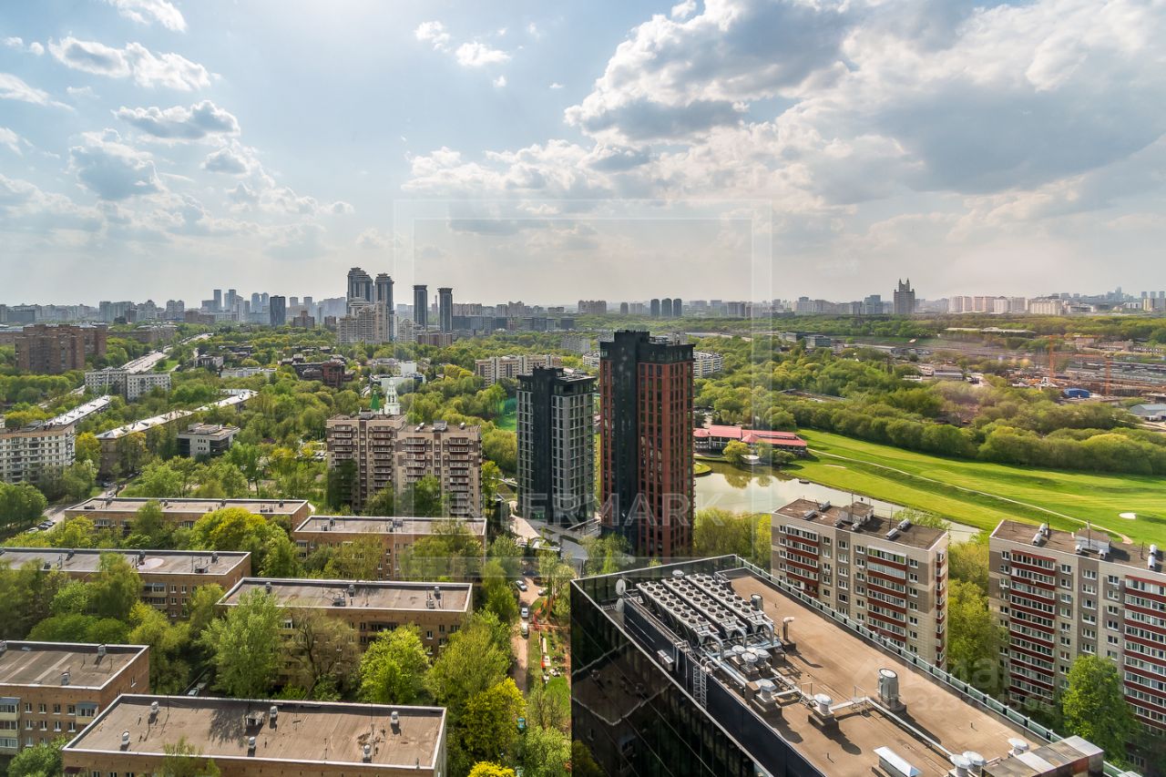 Продажа 4-комн квартиры на вторичном рынке Мосфильмовская улица, 8