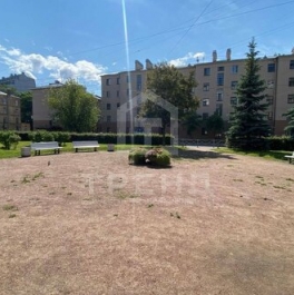 Продажа 5-комн квартиры на вторичном рынке Монетная Б. ул,  д. 31