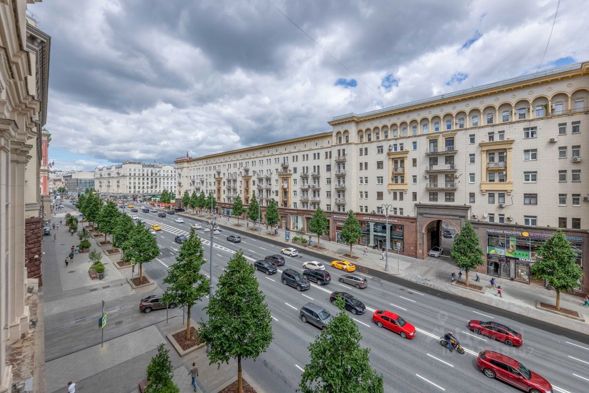 Продажа 5-комн квартиры на вторичном рынке Тверская улица, 9