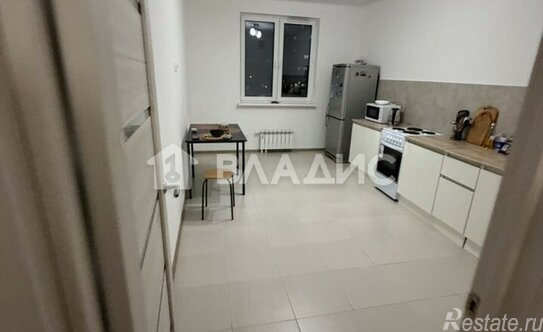 Продажа 3-комн квартиры на вторичном рынке Парковая 9-я ул,  д. 68,  к. 2 стр 2