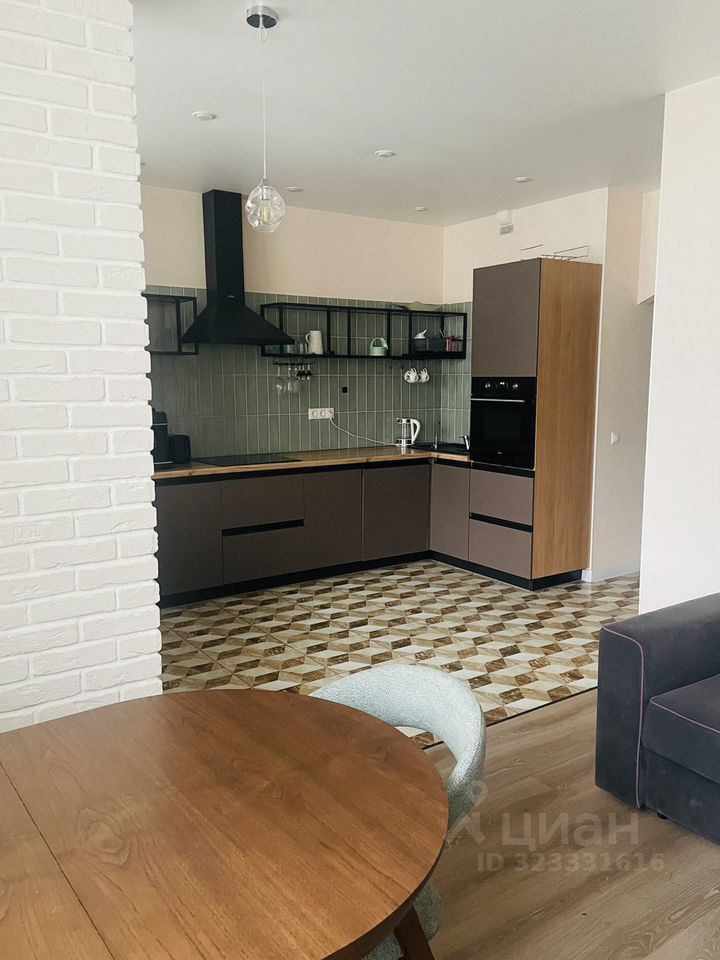 Продажа 2-комн квартиры на вторичном рынке Королев, улица Горького, 79к19