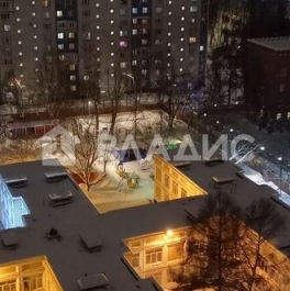 Продажа 2-комн квартиры на вторичном рынке Болотниковская улица,  д. 2 кА