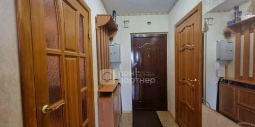 1-комн квартира Большевиков пр-кт,  д. 57,  к. 3