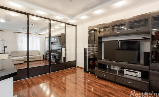 Продажа 3-комн квартиры на вторичном рынке Новый Оккервиль, ул Ленинградская,  д. 7