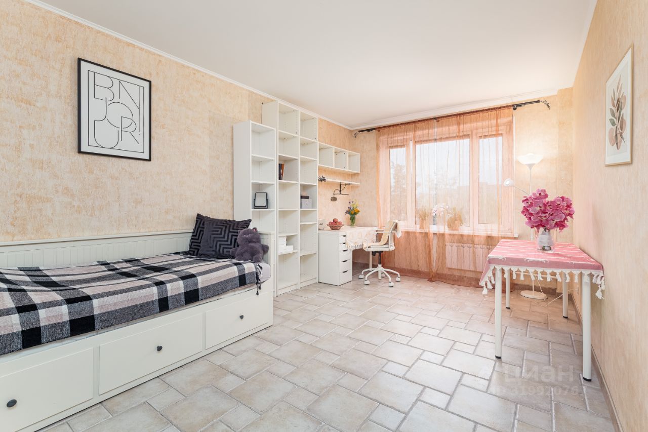 Продажа 1-комн квартиры на вторичном рынке улица Ляпидевского, 4