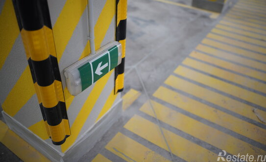 Продажа 1-комн квартиры на вторичном рынке Духовской пер,  д. 19