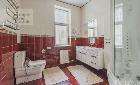 Продажа 4-комн квартиры на вторичном рынке Голиковский переулок,  д. 5