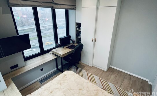 Продажа 4-комн квартиры на вторичном рынке Ленинградский пр-кт,  д. 29 к1