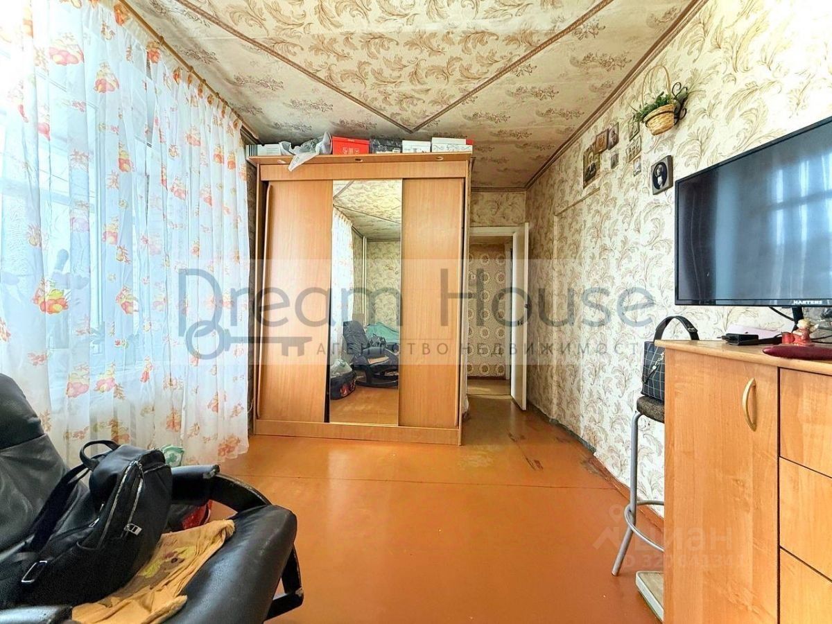 Продажа 2-комн квартиры на вторичном рынке Балашиха, Советская улица, 13А