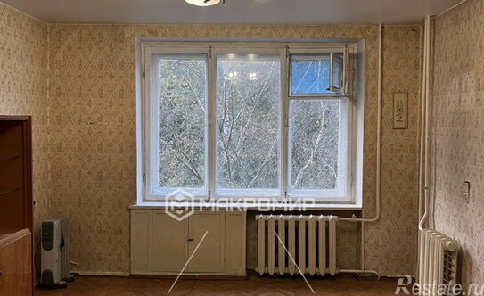 Продажа 1-комн квартиры на вторичном рынке улица Богайчука,  д. 12