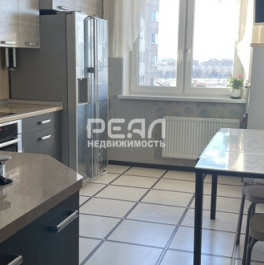 Продажа 3-комн квартиры на вторичном рынке Димитрова ул,  д. 41 к1