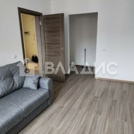 Продажа 1-комн квартиры на вторичном рынке Заречная улица,  д. 36 с1