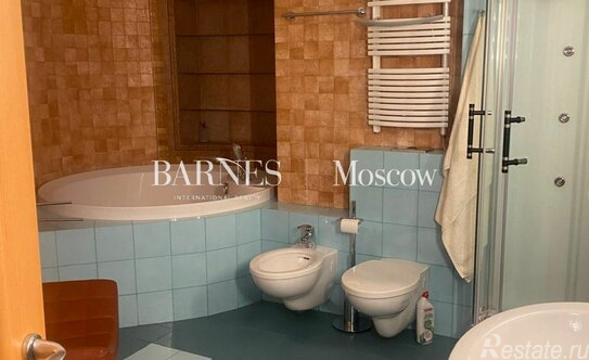 Продажа 2-комн квартиры на вторичном рынке Курсовой пер,  д. 8/2