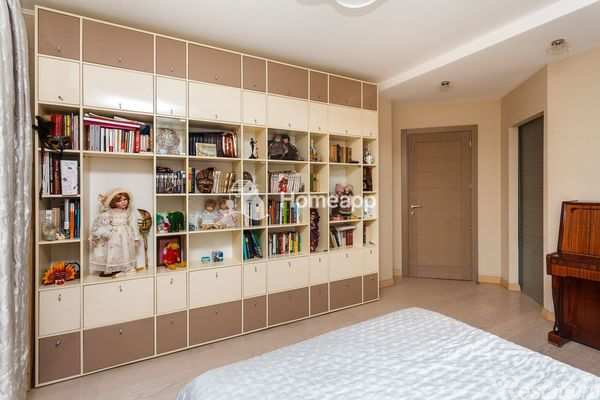 Продажа 3-комн квартиры на вторичном рынке 5-я Ямского Поля ул,  д. 23к1