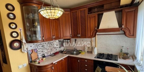 4-комн квартира улица Обручева,  д. 12
