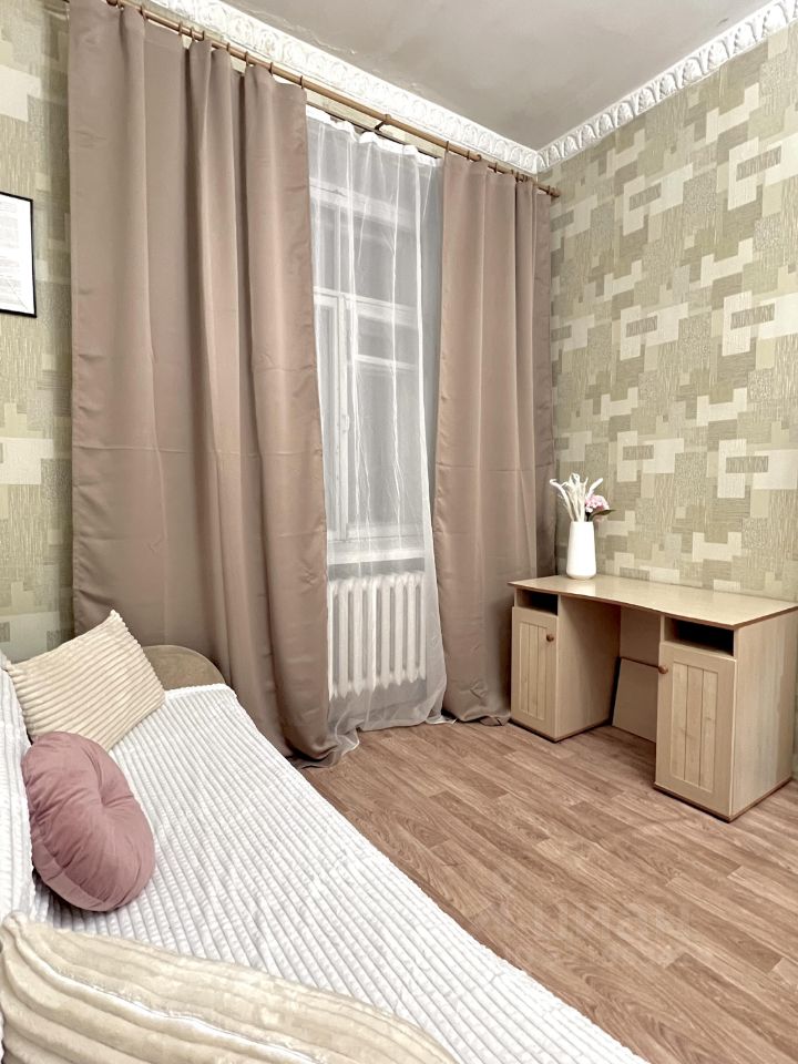 Продажа комнаты Московский проспект, 186