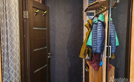 Продажа 1-комн квартиры на вторичном рынке Новолесная улица,  д. 3-5 с1