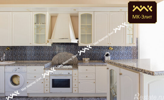 Продажа 4-комн квартиры на вторичном рынке Конюшенная Б. ул,  д. 13