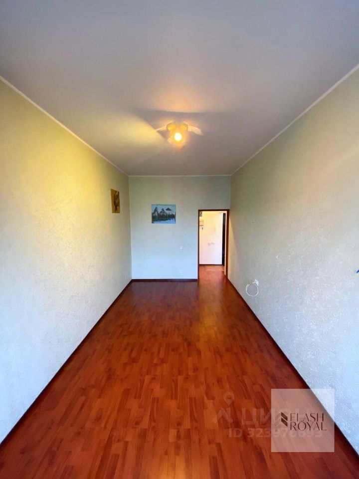 Продажа 1-комн квартиры на вторичном рынке Богатырский проспект, 32к1