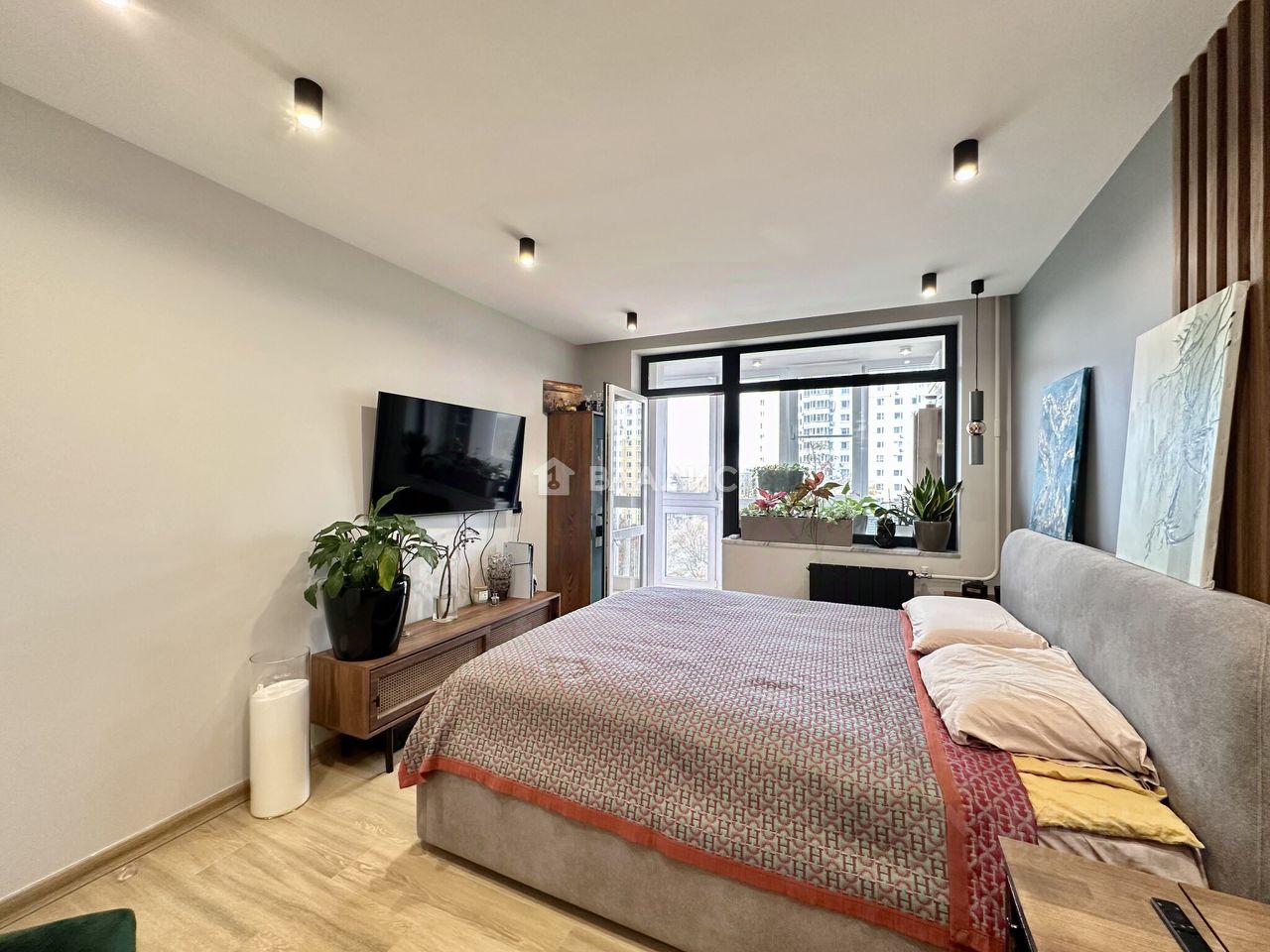 Продажа 1-комн квартиры на вторичном рынке Полоцкая улица, 16