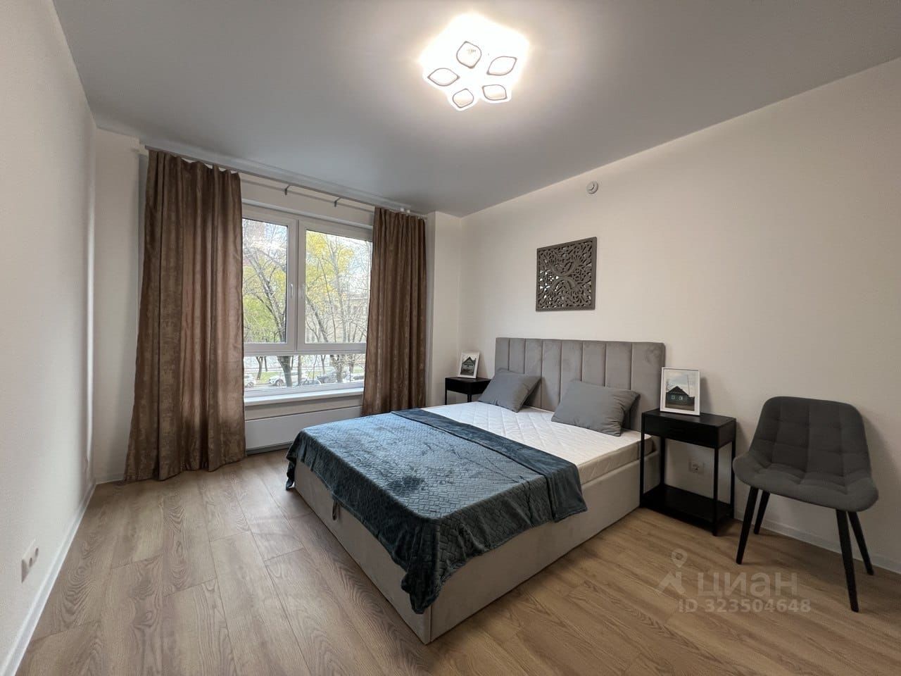 Аренда 2-комн квартиры на вторичном рынке улица Михайлова, 30Ак6