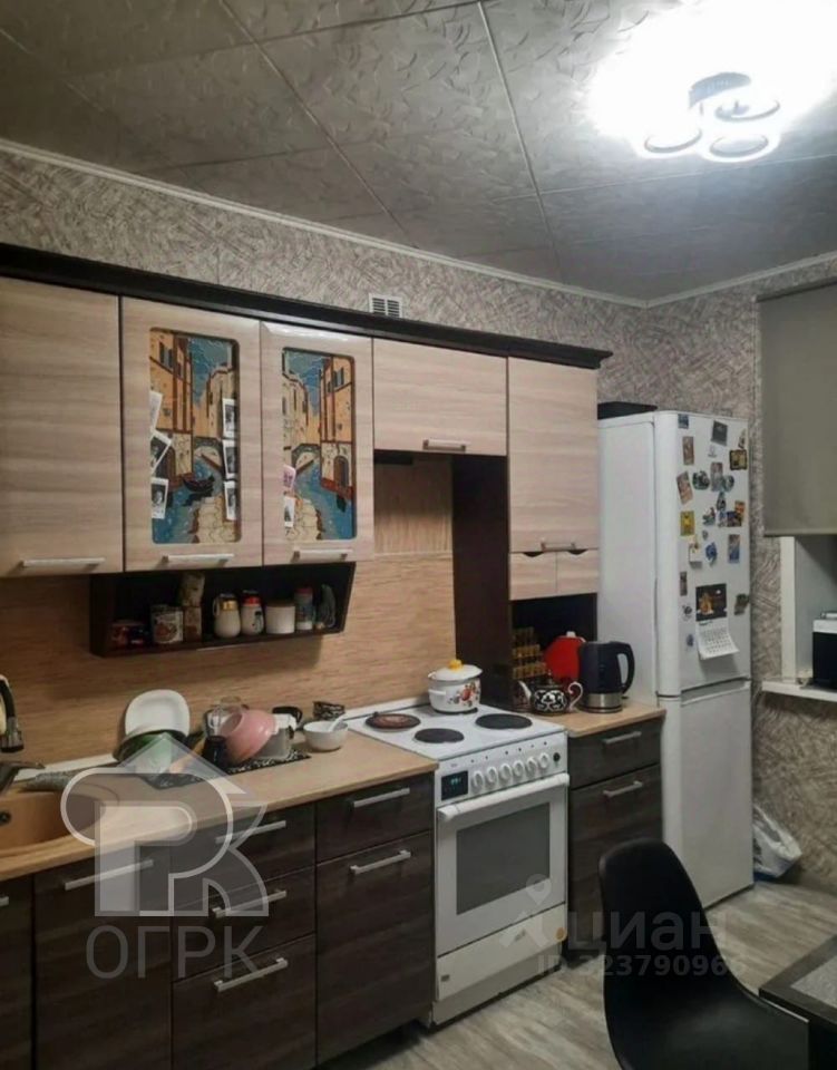 Продажа 2-комн квартиры на вторичном рынке пос. Гидроузла имени Куйбышева, 30