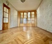 Продать Квартиры вторичка Воротниковский переулок  2/11 