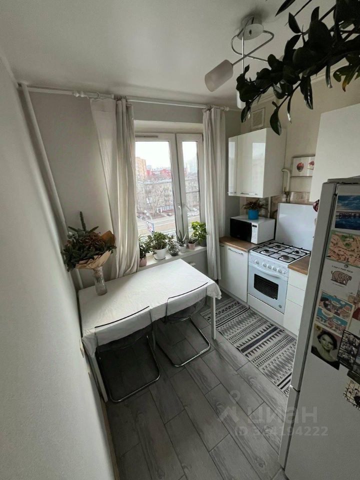 Продажа 1-комн квартиры на вторичном рынке улица Нижняя Масловка, 14