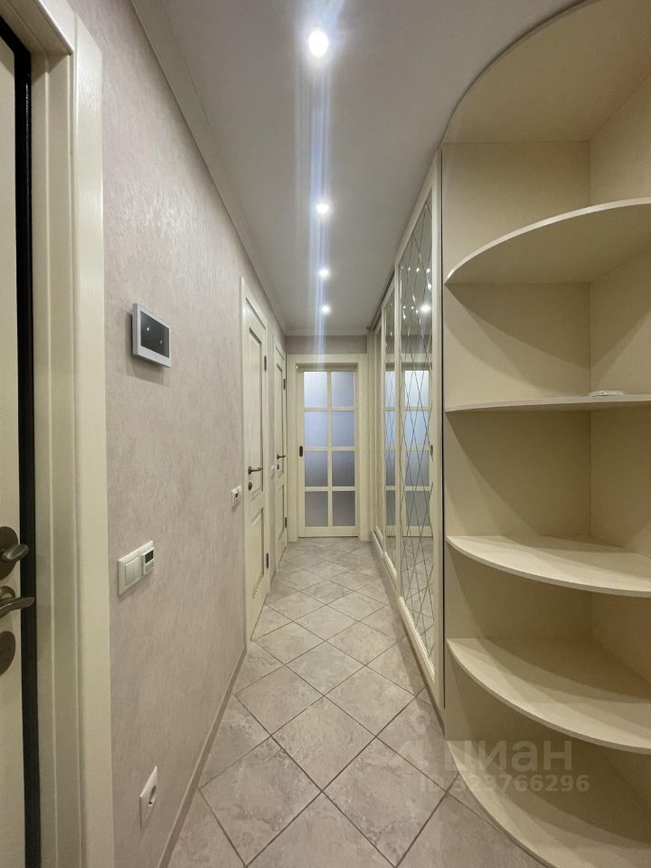 Продажа 4-комн квартиры на вторичном рынке улица Полины Осипенко, 16