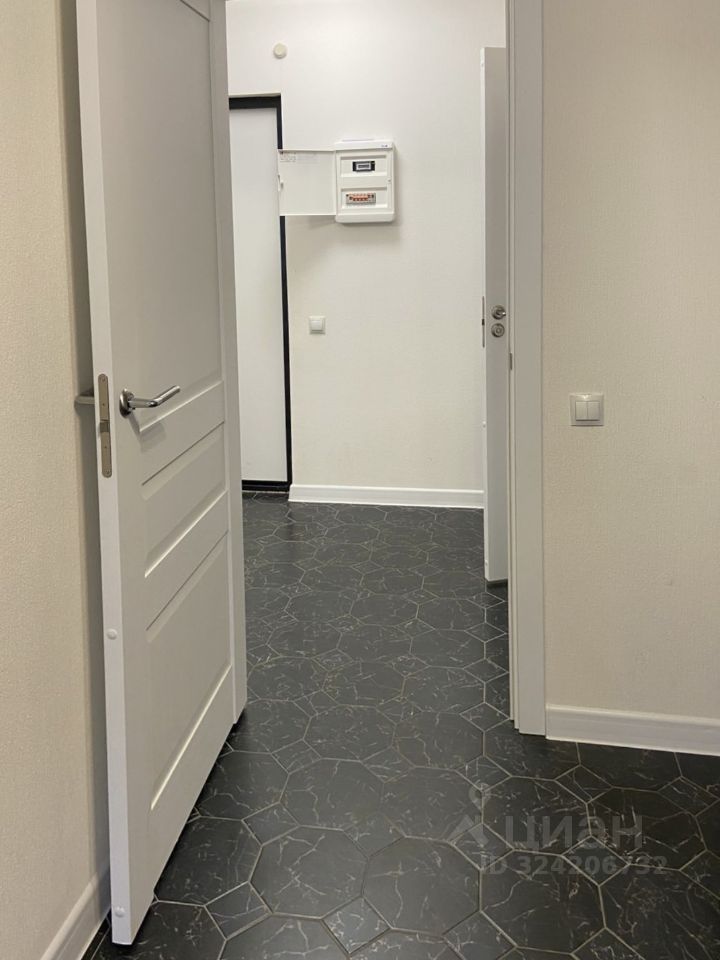 Аренда 1-комн квартиры на вторичном рынке Мурино, улица Шувалова, 40