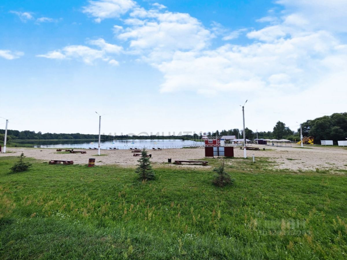 Продажа 2-комн квартиры на вторичном рынке Рошаль, Советская улица, 25