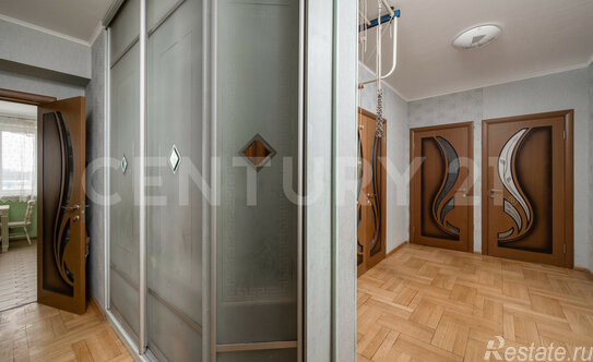 Продажа 3-комн квартиры на вторичном рынке ул Зеленоградская,  д. 17,  к. 5