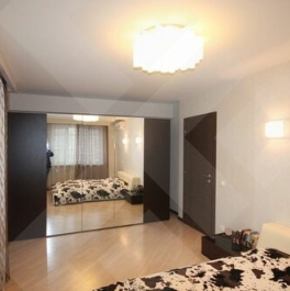 Аренда 2-комн квартиры на вторичном рынке Комсомольский проспект,  д. 9