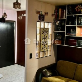 Продажа 2-комн квартиры на вторичном рынке Тропарёвская улица