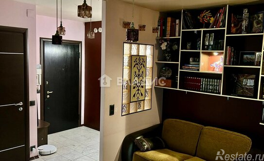 Продажа 2-комн квартиры на вторичном рынке Тропарёвская улица