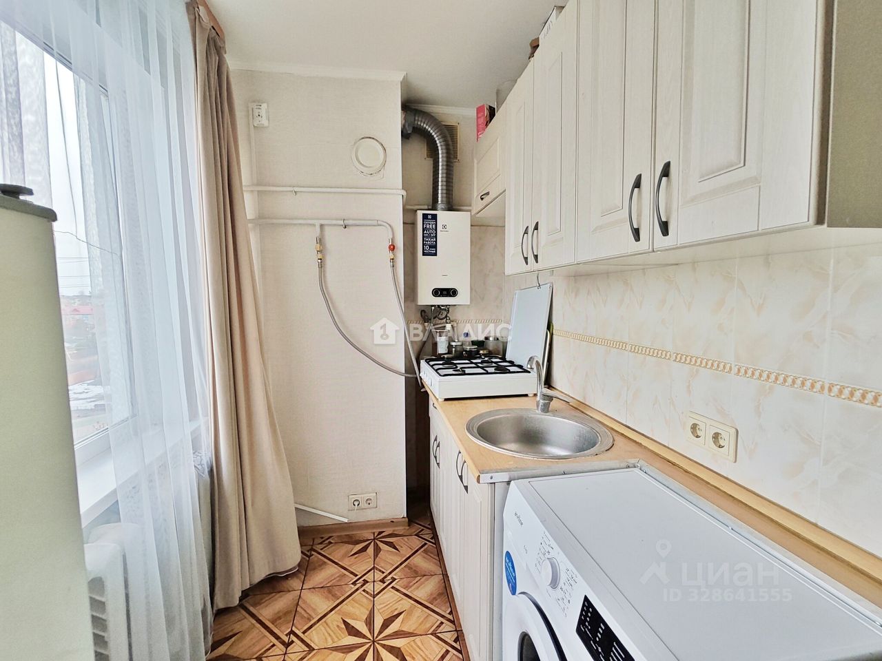Продажа 2-комн квартиры на вторичном рынке Бронницы, Советская улица,  д. 137