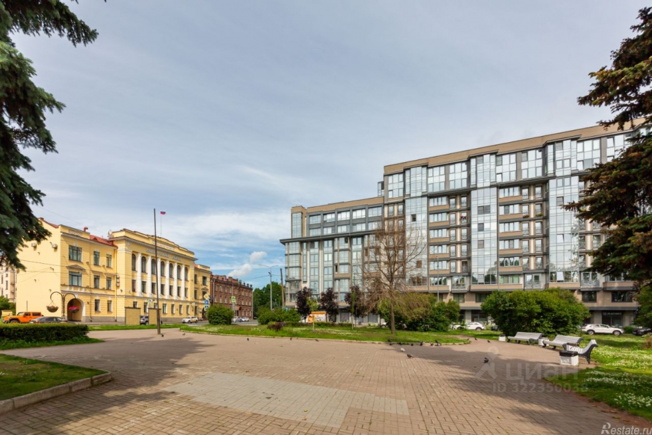 Продажа гаража Большой Сампсониевский проспект,  д. 77 с1