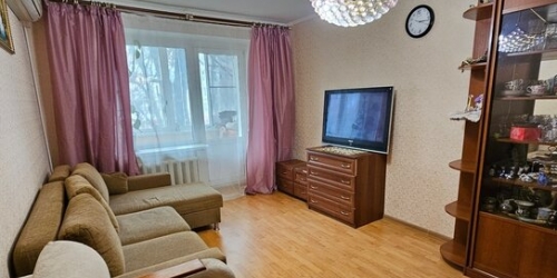 1-комн квартира Батюнинская улица,  д. 10