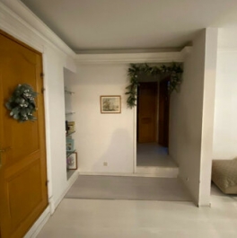 Продажа 4-комн квартиры на вторичном рынке Культуры пр-кт,  д. 25 к4