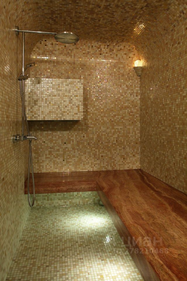 Продажа 3-комн квартиры на вторичном рынке набережная Академика Туполева, 15