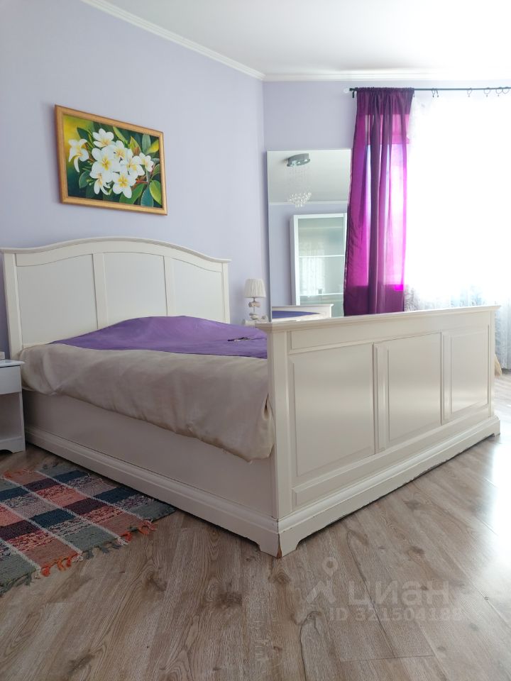 Аренда 2-комн квартиры на вторичном рынке Главная улица, 25