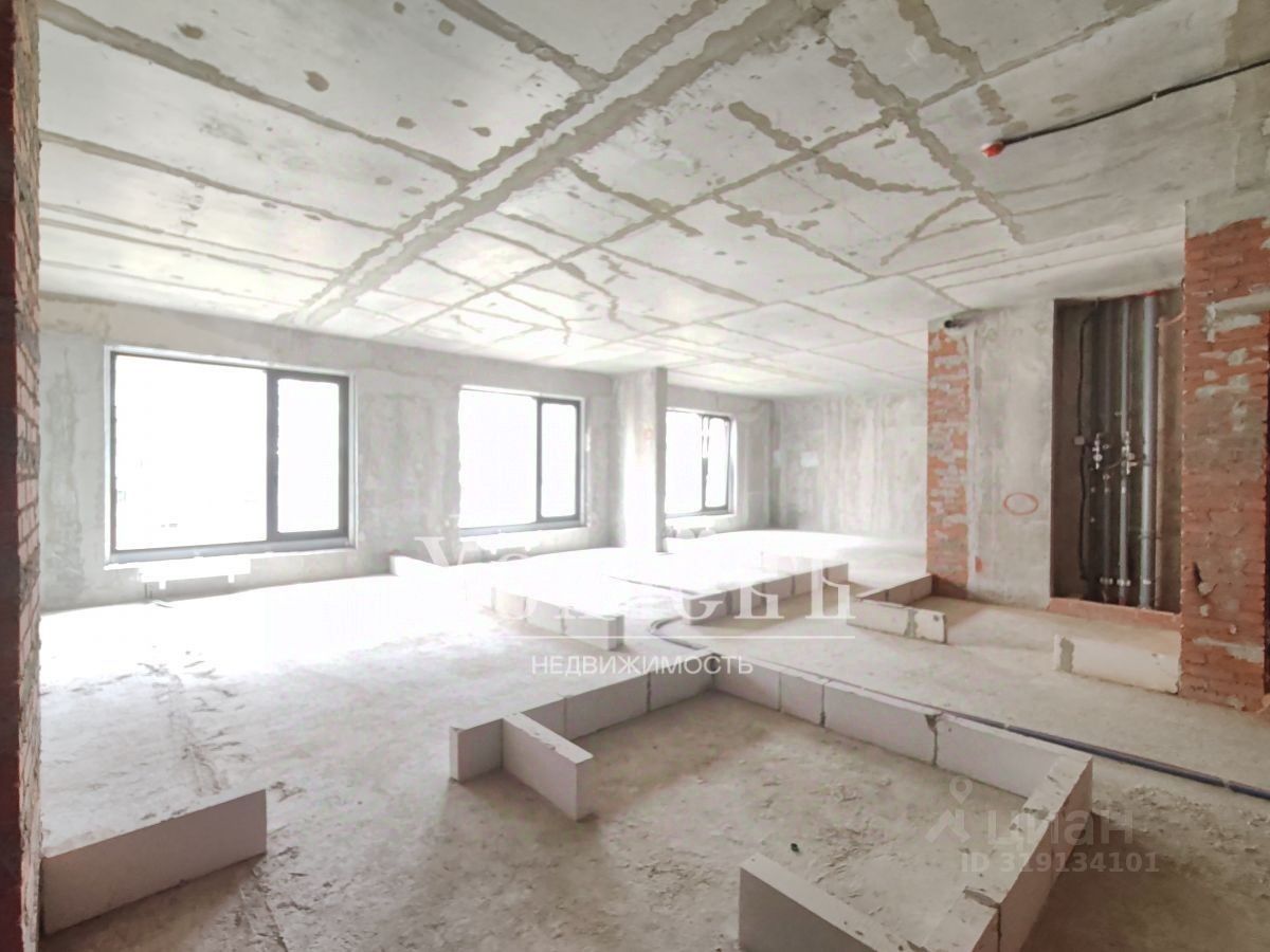 Продажа 2-комн квартиры на вторичном рынке улица Усачева, 15А