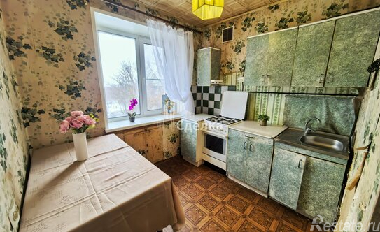 Продажа 3-комн квартиры на вторичном рынке Зарайск, мкр 1-й,  д. 25