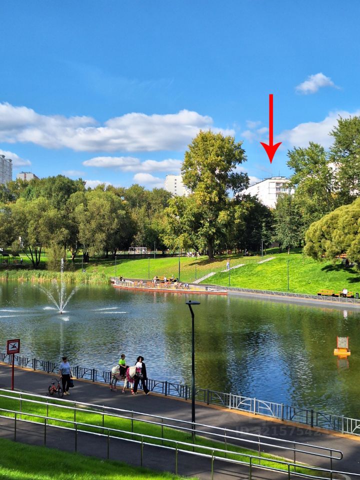 Продажа 3-комн квартиры на вторичном рынке Вяземская улица, 14