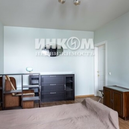 Продажа 2-комн квартиры на вторичном рынке улица Чичерина,  д. 2/9