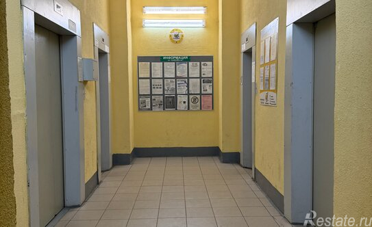 Продажа 1-комн квартиры на вторичном рынке Окуловская улица,  д. 8