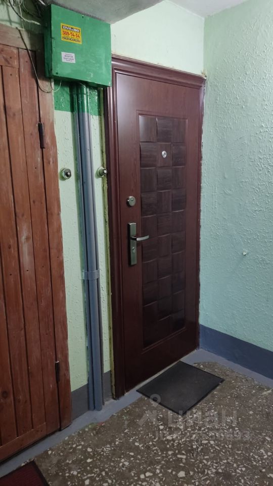 Продажа 2-комн квартиры на вторичном рынке Петергоф, Мастеровой переулок, 6