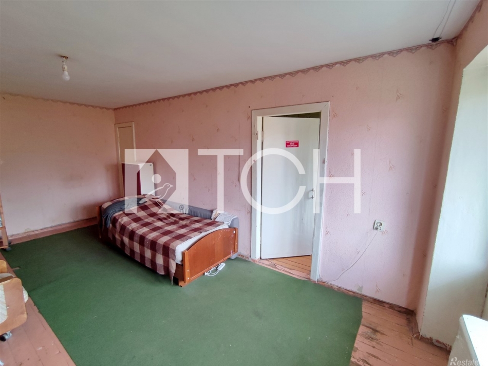 Продажа 2-комн квартиры на вторичном рынке рабочий посёлок Свердловский, Набережная ул, 4А