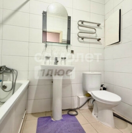 Продажа 1-комн квартиры на вторичном рынке ул Александры Монаховой,  д. 96,  к. 2