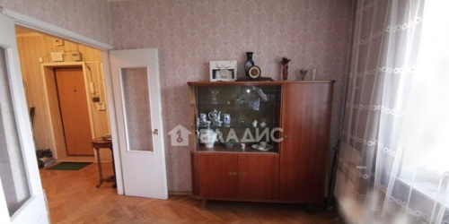 4-комн квартира Полянка М. ул,  д. 8